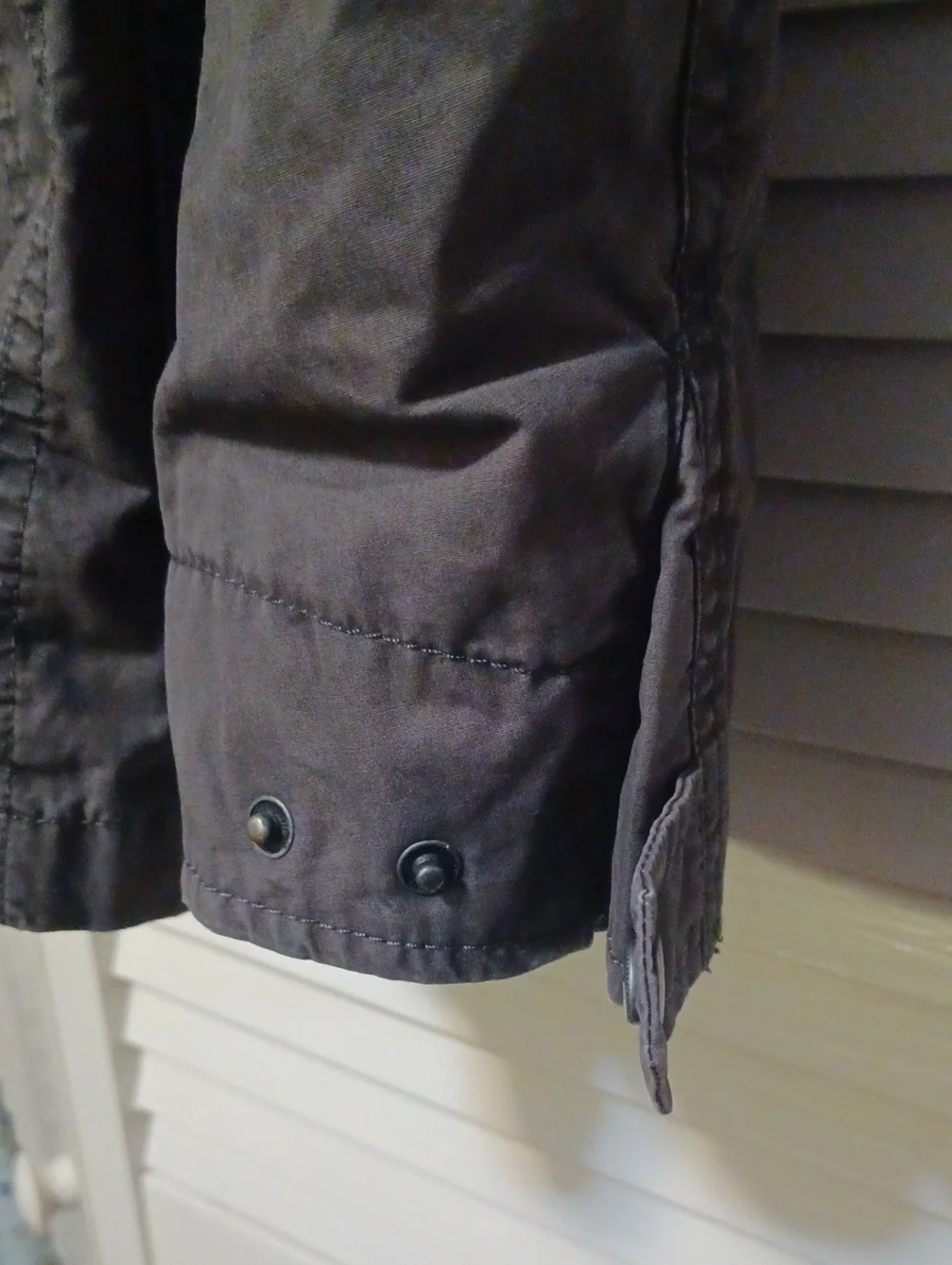 Banana Republic Charcoal Gray Utility Jacket. Zipper or Button. Size M.